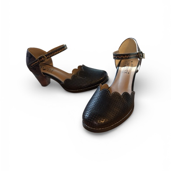 L’Artiste by Spring Step “Parchelle” D’Orsay Heel | Twee | 39 EU / 8.5 Women’s - Picture 2 of 11